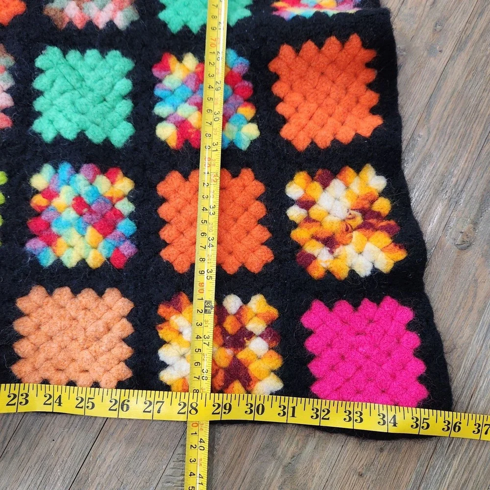 Vintage Handmade WOOL Granny Square Afghan Lap Blanket Crochet Throw‎ Black